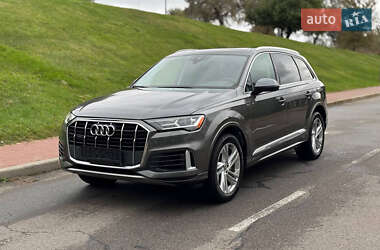 Audi Q7  2020