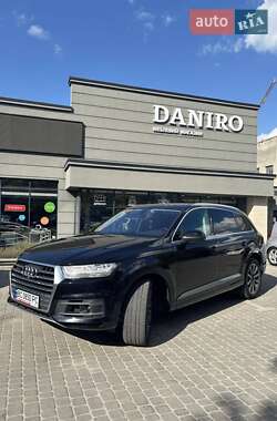 Audi Q7 2016