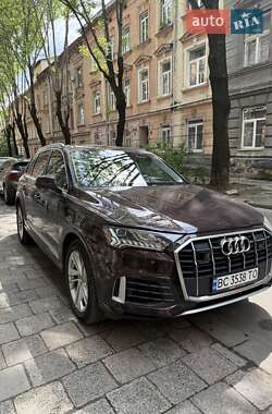 Audi Q7  2019