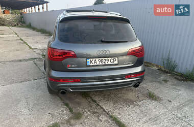 Audi Q7  2010