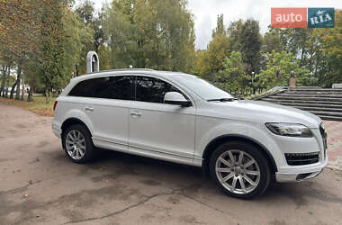 Audi Q7  2014