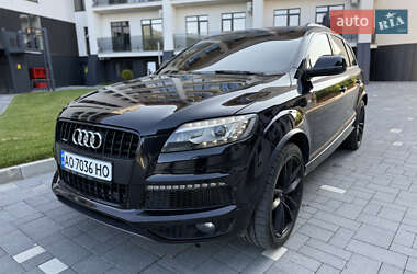 Audi Q7  2012
