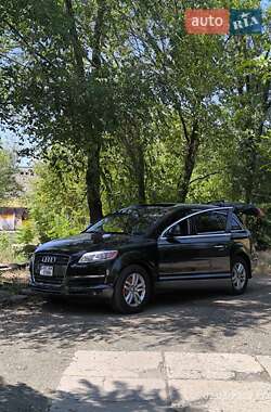 Audi Q7  2007