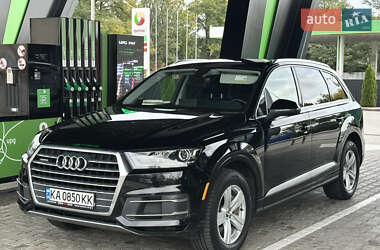 Audi Q7  2017