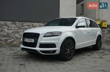 Audi Q7  2013