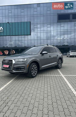 Audi Q7  2017