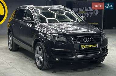 Audi Q7  2007