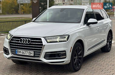 Audi Q7  2016