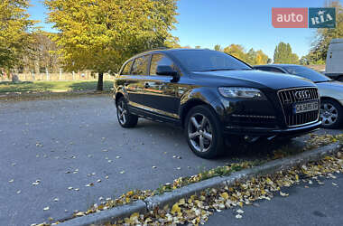 Audi Q7  2015