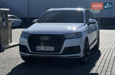 Audi Q7  2019