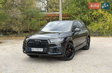Audi Q7  2018