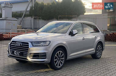 Audi Q7  2015
