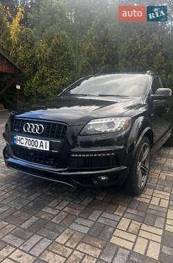 Audi Q7  2015