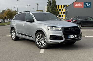 Audi Q7  2018
