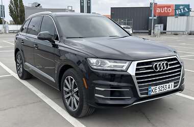 Audi Q7  2016