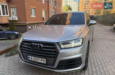 Audi Q7 2015