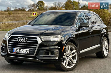 Audi Q7  2017