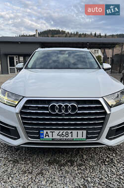 Audi Q7  2017