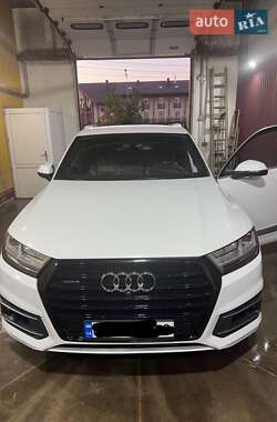 Audi Q7 2016