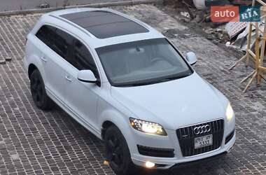 Audi Q7  2013