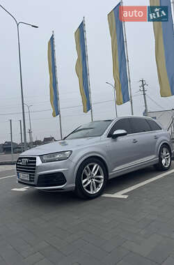 Audi Q7 2017
