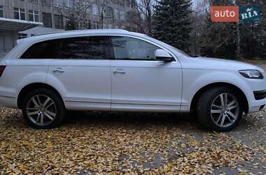 Внедорожник / Кроссовер Audi Q7 2015 в Днепре