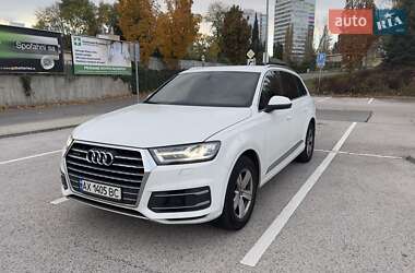 Audi Q7  2017
