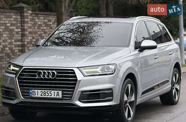 Audi Q7  2018