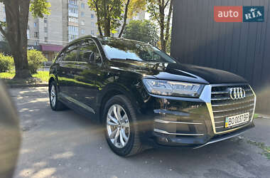 Audi Q7  2017