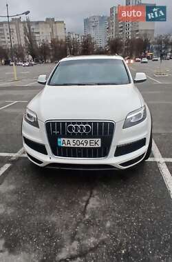 Audi Q7 2015