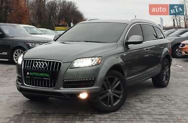 Audi Q7  2012
