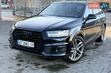 Audi Q7  2017