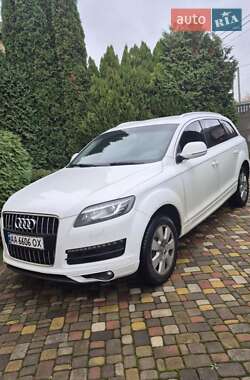 Audi Q7  2010