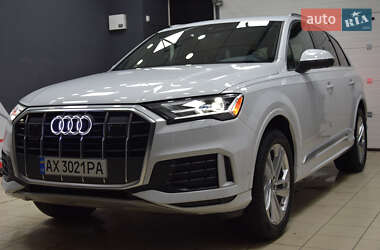 Audi Q7  2023