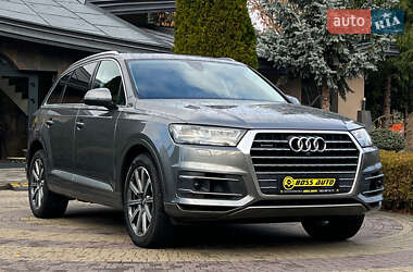 Audi Q7  2017