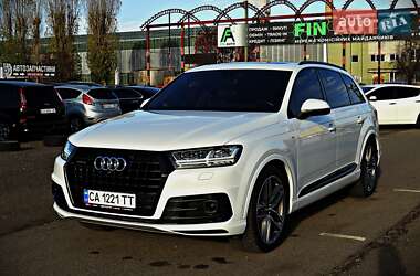 Audi Q7 2016