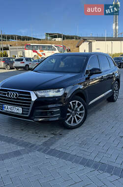 Audi Q7  2017