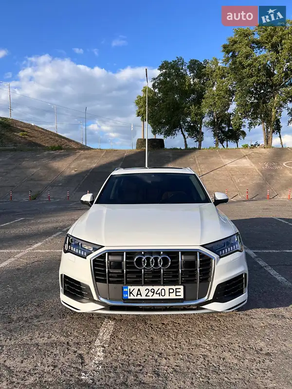 Audi Q7 2023