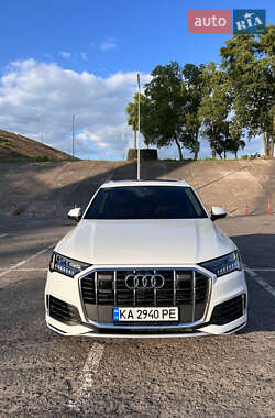 Audi Q7  2023