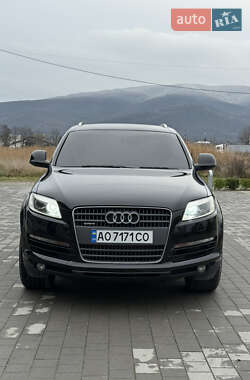 Audi Q7  2007