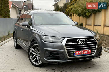 Audi Q7 2015