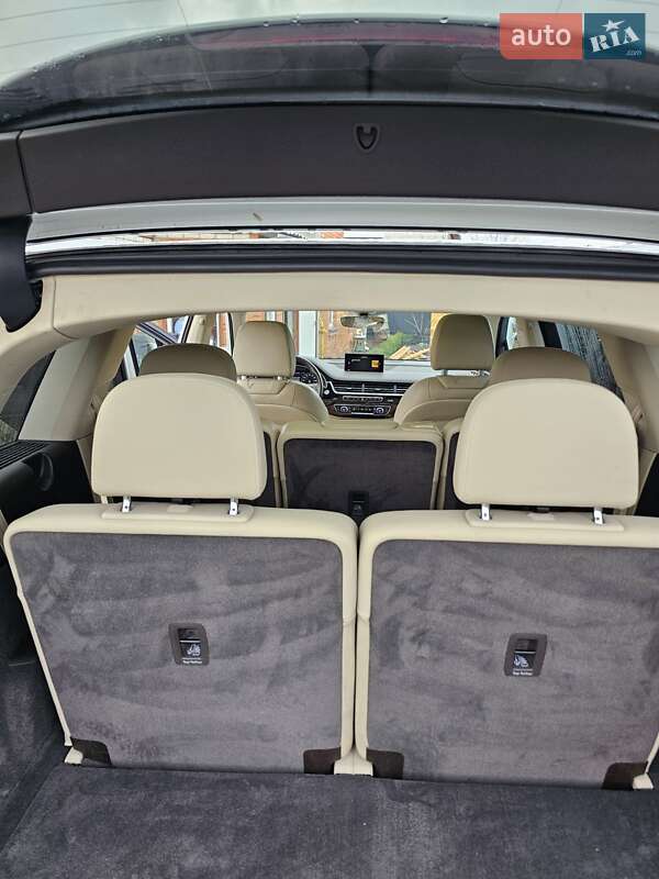 Позашляховик / Кросовер Audi Q7 2018 в Вінниці