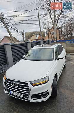 Позашляховик / Кросовер Audi Q7 2018 в Вінниці