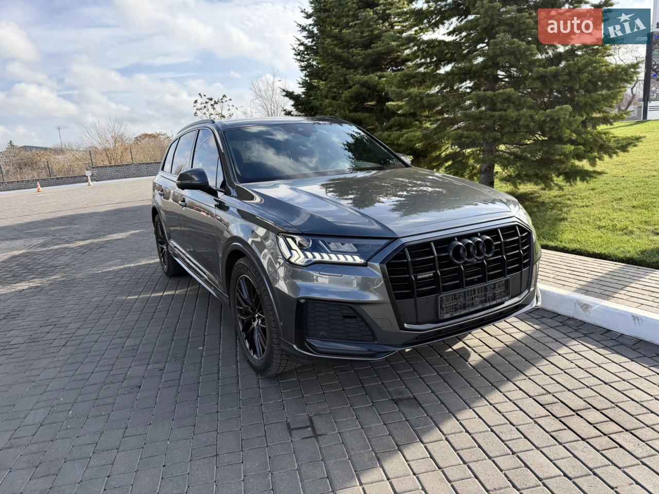 2020 Audi Q7 - мініатюра 2