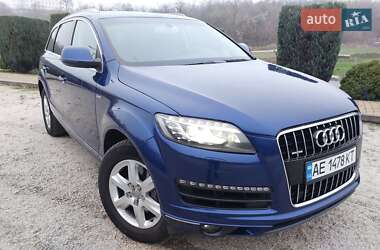 Audi Q7  2015