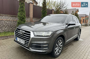 Audi Q7  2019