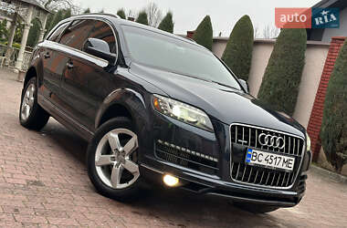 Audi Q7  2012