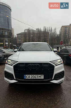 Audi Q7  2020