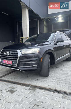 Audi Q7 2017