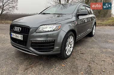 Audi Q7  2015